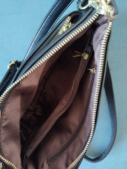 Продам женскую сумочку