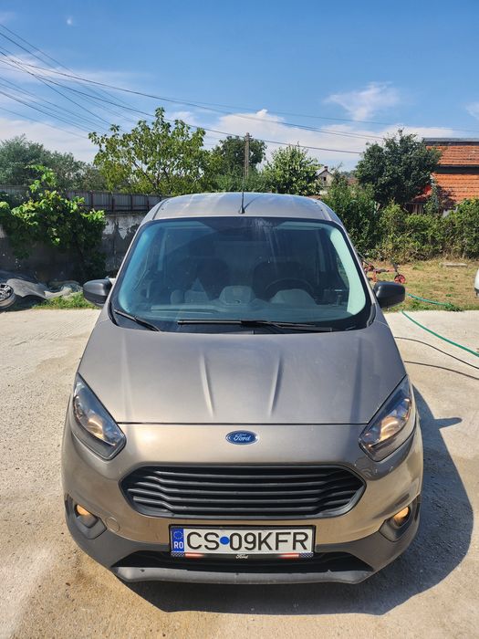 Ford Transit Courier