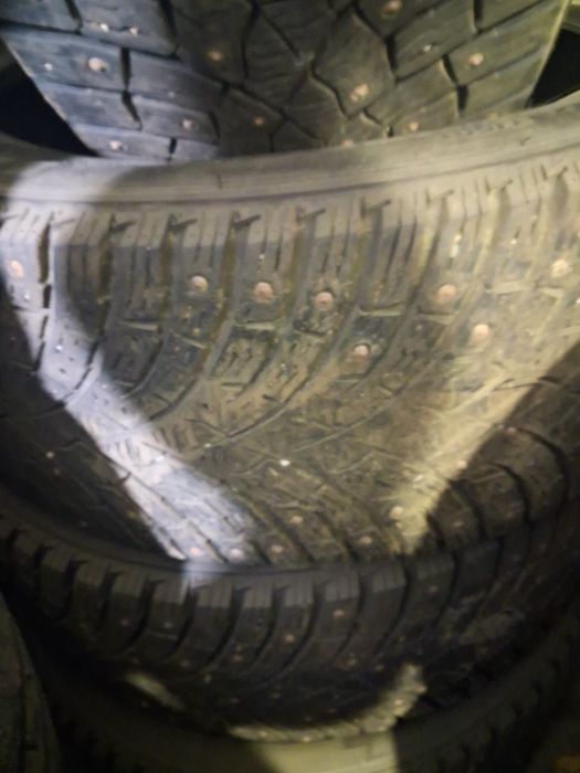 4 шипованных колеса р18