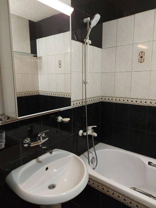 Дава се под наем Офис в София, Оборище - 146 кв.м за 1076.1 € - Снимка #13