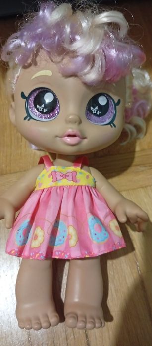 Vând păpușă Kindi Kids originală, în stare foarte bună.
Model atractiv