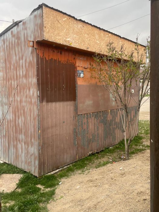 Киоск в хорошем состоянии