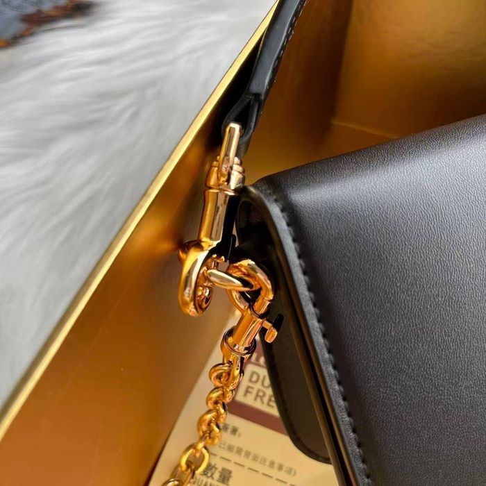 Нова кожена чанта DG Dolce&Gabbana