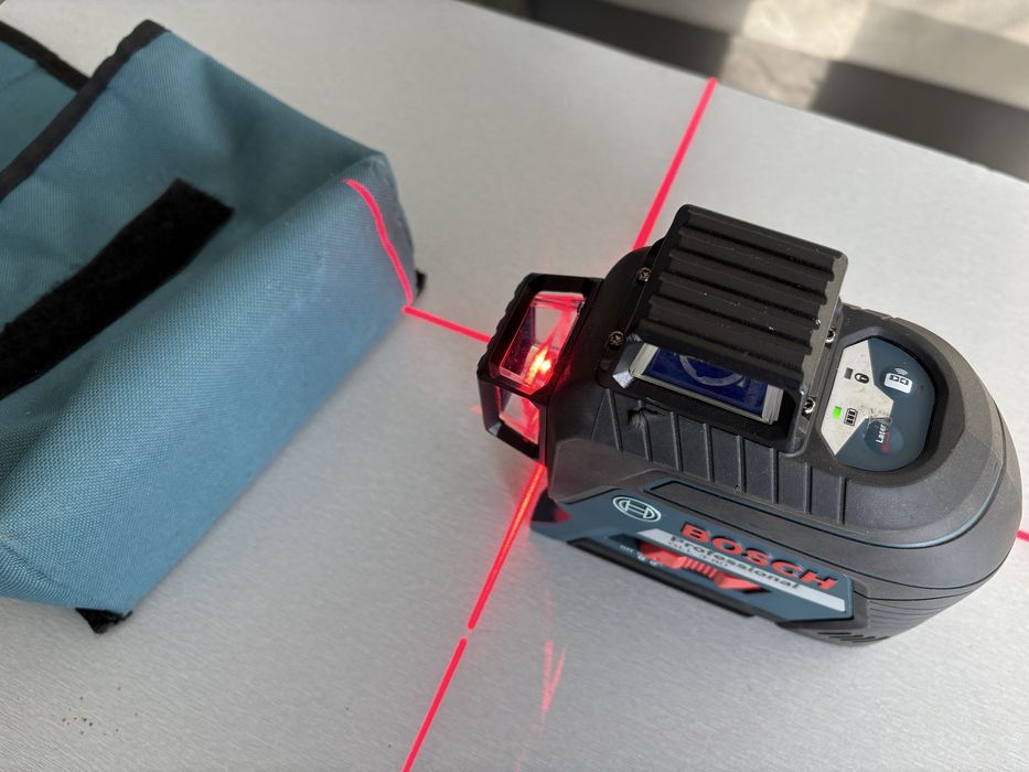 Линеен лазер BOSCH GLL 3-80