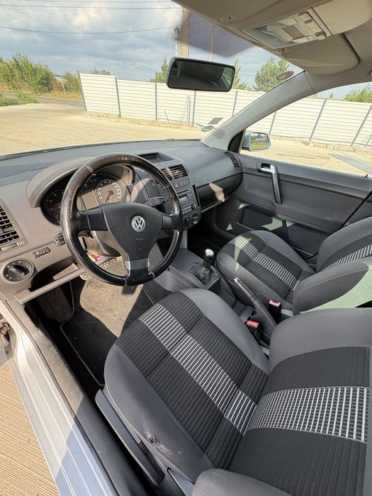 Vw polo 1.2 benzina  an fabricatie 2009