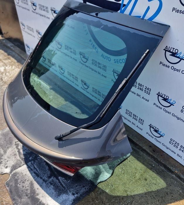 Haion cu luneta Opel Insignia A facelift