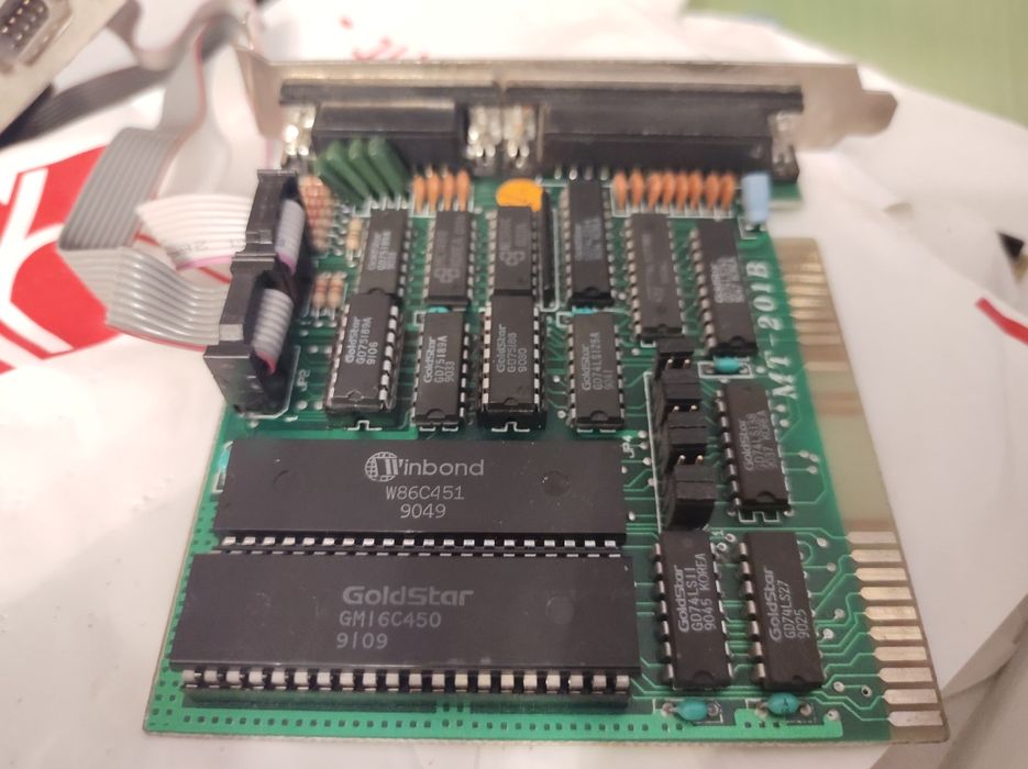 Дънна платка с 386 процесор