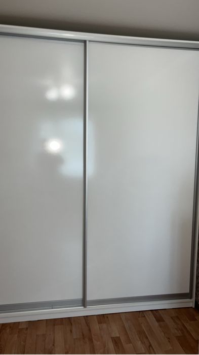 Шкаф плательный для вещей