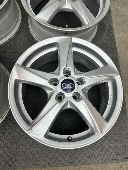 17-цола 5х108 - Ford - Connect-Galaxy-Focus-Mondeo-Kuga-C max-S max и други