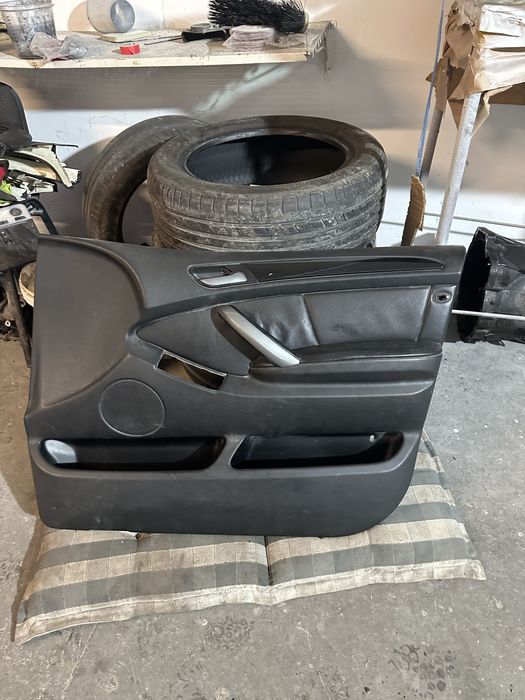 Fata de usa fata de portiera dreapta fata BMW X5 E53 neagra
