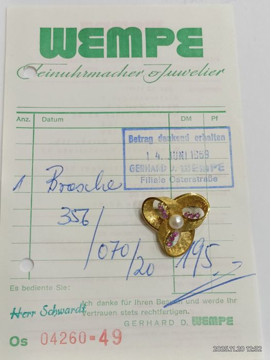 Vind broșă originala Wempe cu rubine