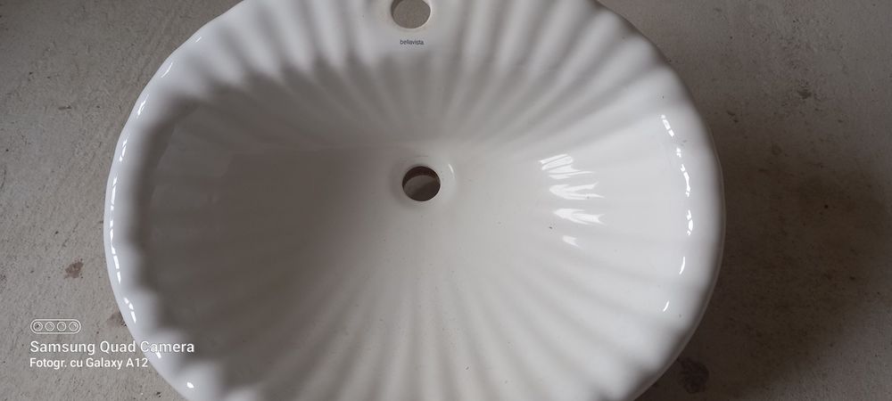 Ghiuvetă ,portelan scoică