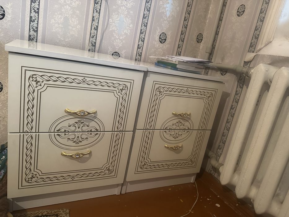 Спальный гарнитур