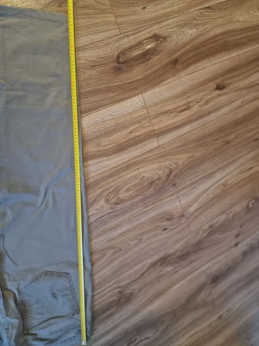 Pantalon casual arbatesc