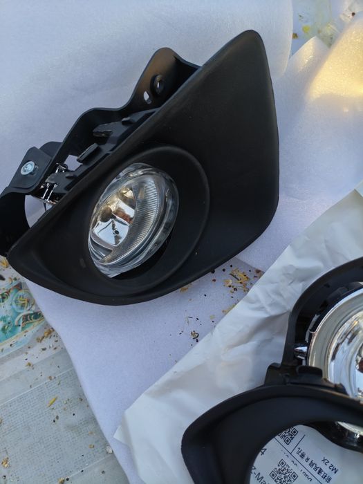 Халогени за Мазда 2