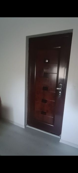 Vând garsoniera în Sinaia, calea Moroieni zona Izvor-Mal, Nr23 B