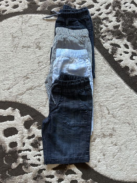 Pantaloni scurti H&M 128 si C&A 116