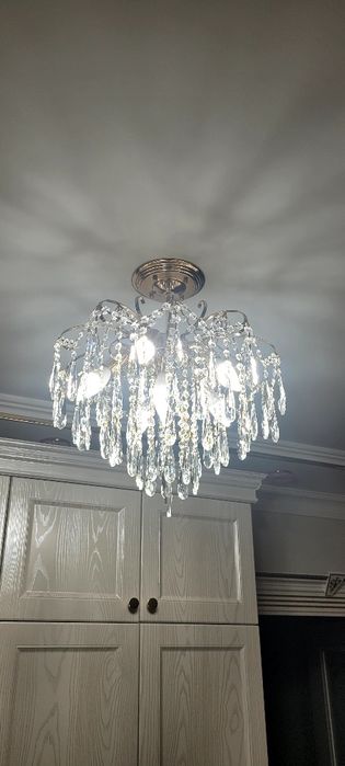 Продам хрустальную люстру!