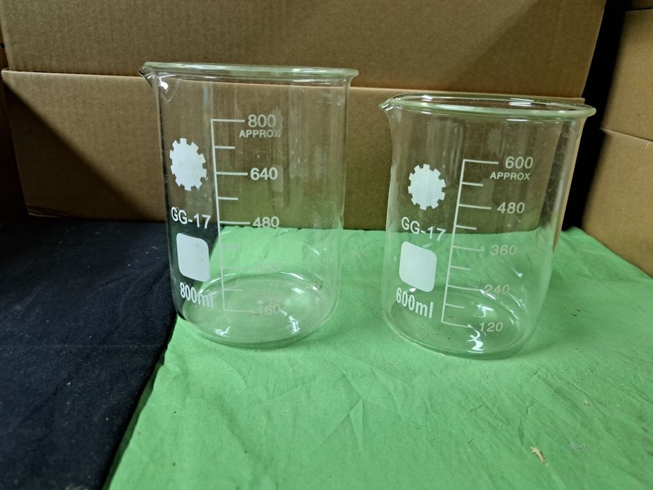 Лабораторный стакани