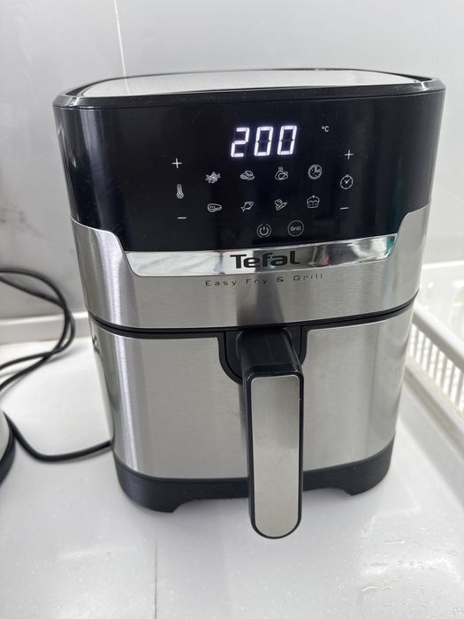 Аэрогриль Easy fry Tefal