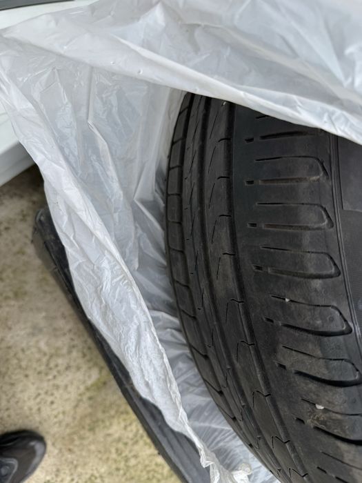 Anvelope Pirelli vara