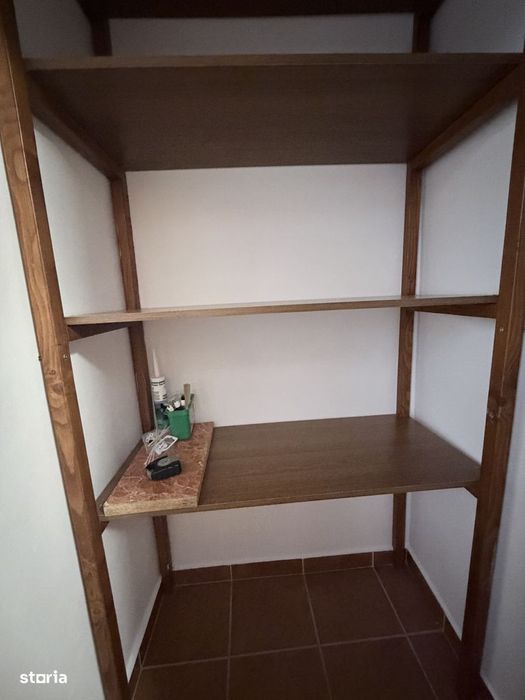 Vand 3 cam Tudor confort 1 [etaj 2]