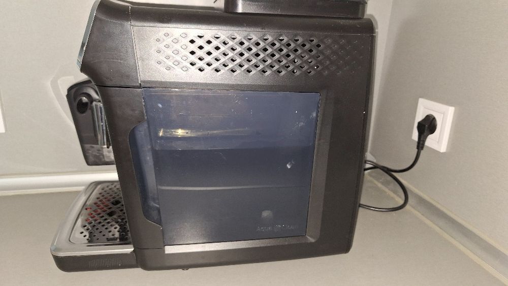 Кафеавтомат Philips LatteGo EP2230