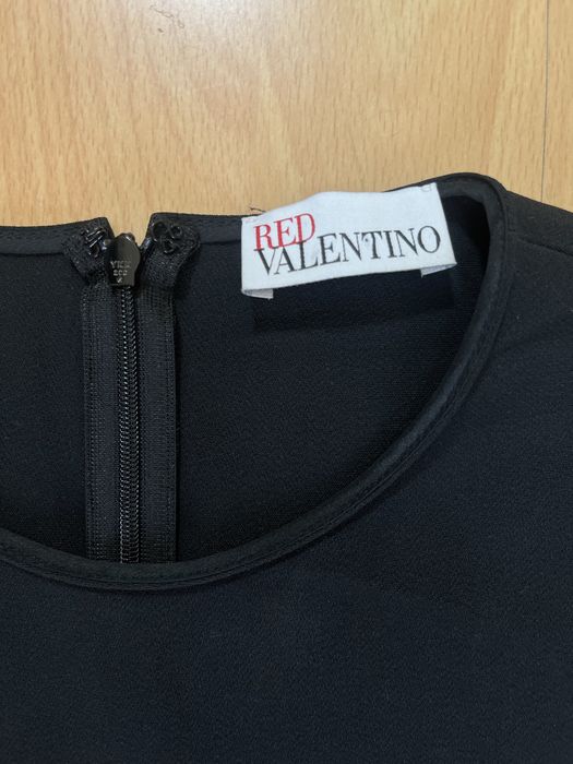 Red Valentino рокля от вискоза L