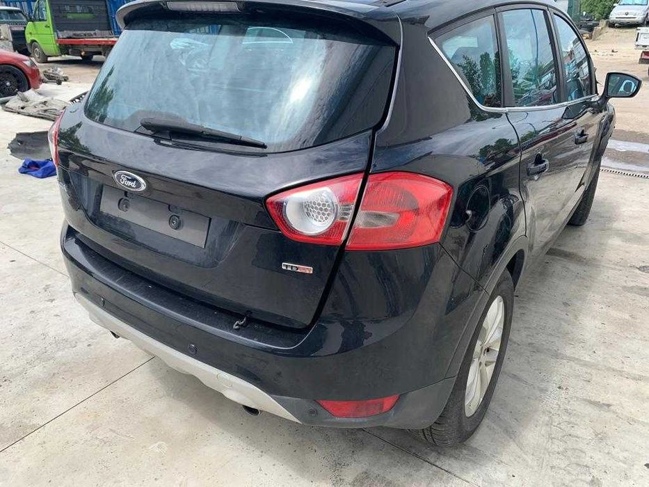 Dezmembrez Ford KUGA 1 2.0D/stopuri/usa/bara/haion/interior/roti/volan/navi/comenzi