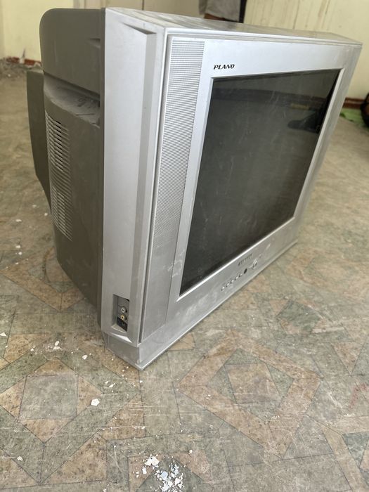 televizor samsung Pland xolati yaxshi