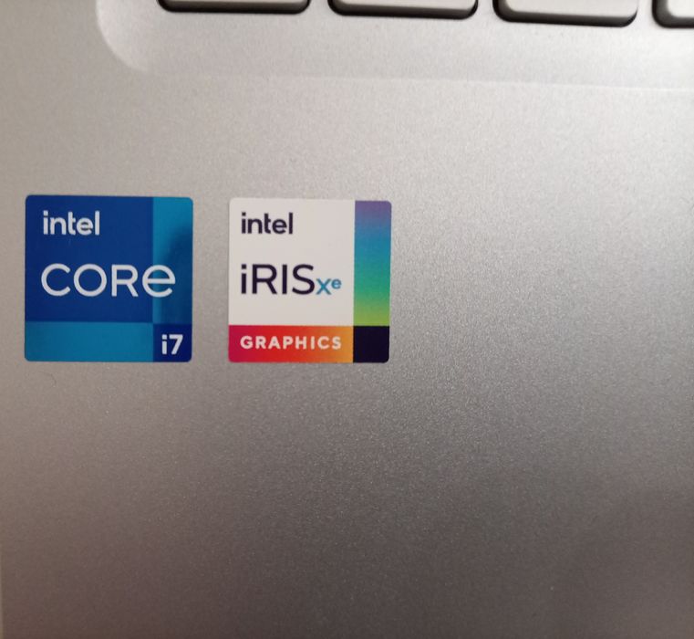 Asus Vivo Book Core i7