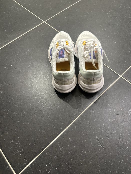 Дамски маратонки Naik.Номер38.