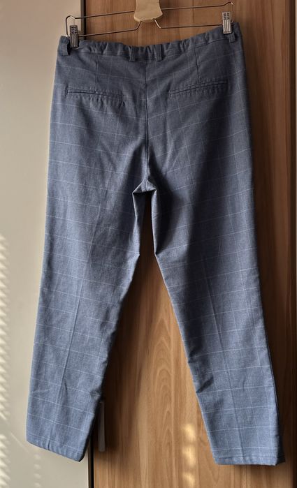 Елегантен мъжки костюм Reserved