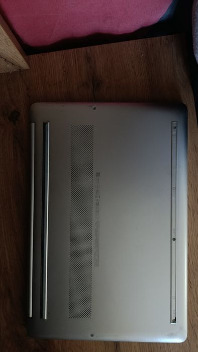 ноутбук HP коврик мышка в подарок