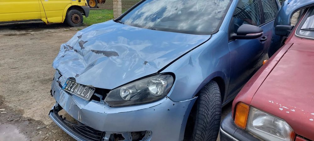 Dezmembrari Volkswagen Golf 6 1.4 BENZINA CGG LA5Q