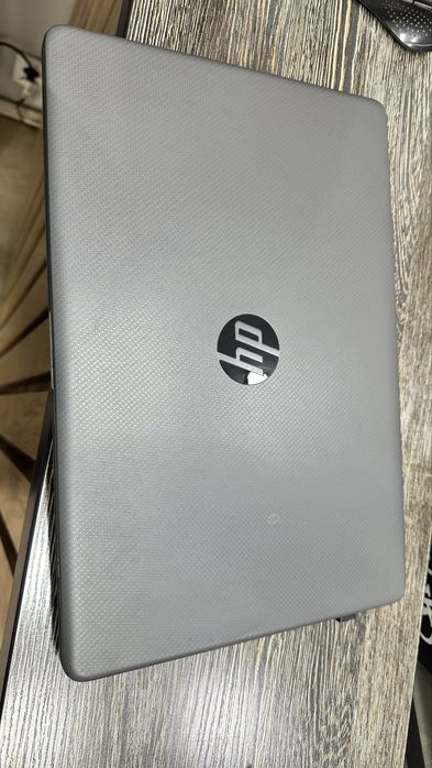 Продам ноутбук hp