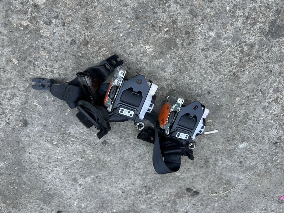 Колани предни за Фолксваген Голф 7