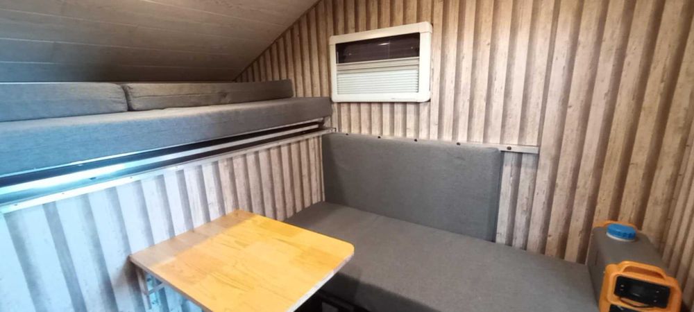 Кабина за кемпер, каравана пикап или бус