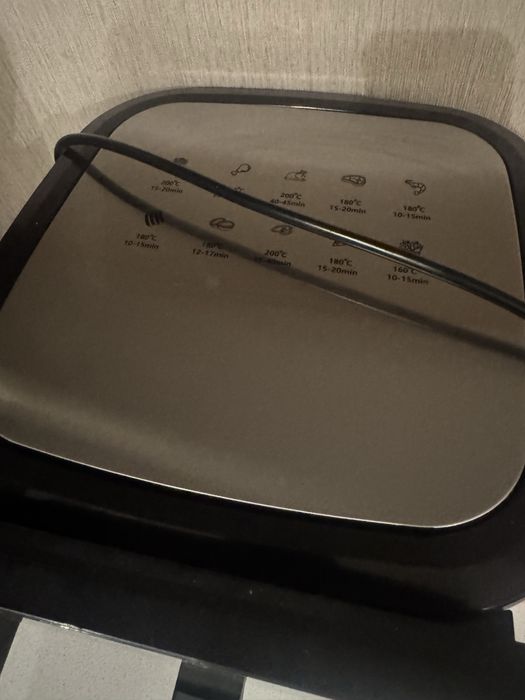 Аэрогриль отличном состяние