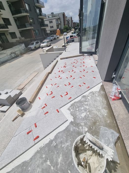 Echipa Meseriași in Constructii amenajari interioare si exterioare