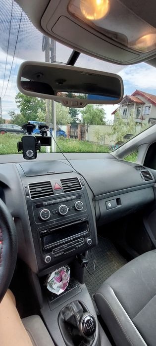 VOLKSWAGEN Touran 2013 — imagine 5
