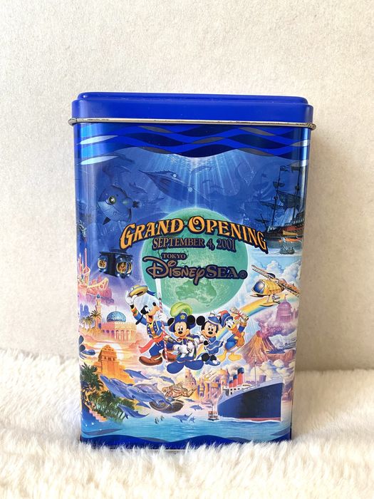 Жестяная баночка