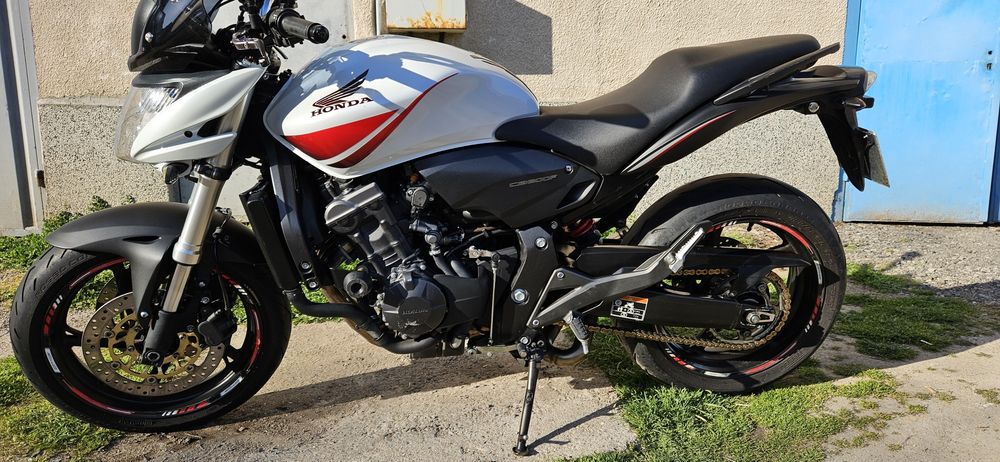 Honda hornet 2010 г.