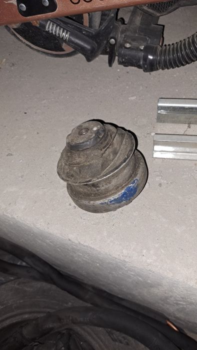 Мерседес бенс 124