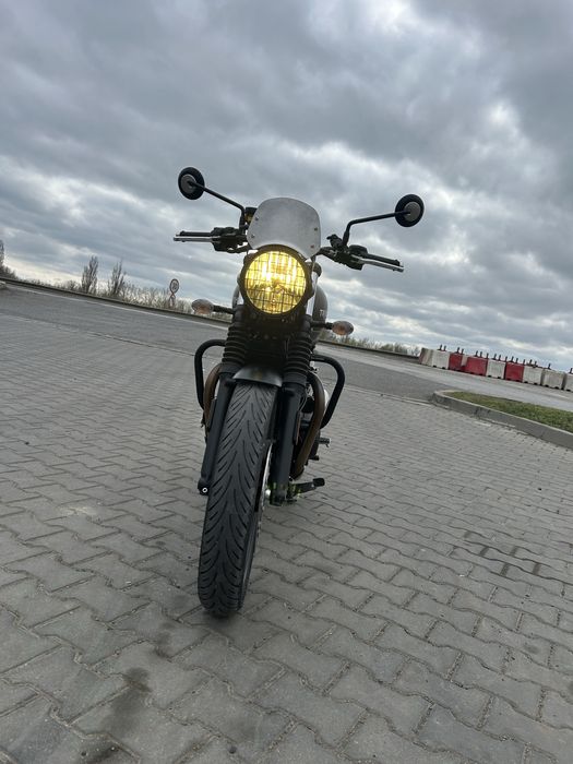 Triumph speed twin 900