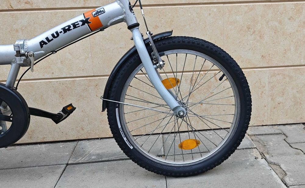 Германски алуминиев сгъваем велосипед 20" Изключително запазен