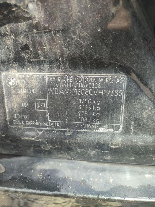 Usa fata stanga-dreapta/ Usa spate stanga-dreapta/ Capota spate/ Bara spate/ Stop spate BMW E90