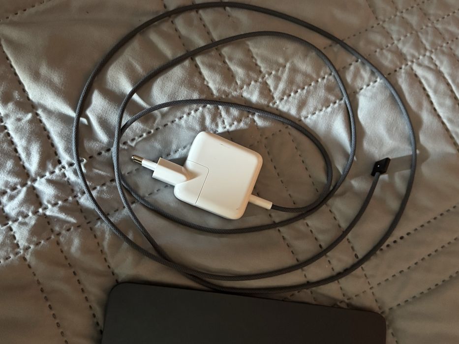 MacBook Air 13” M4 (2025)