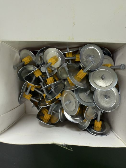 Stifturi  de acționare cu șaibă izolatoare DeWalt DDF3080000