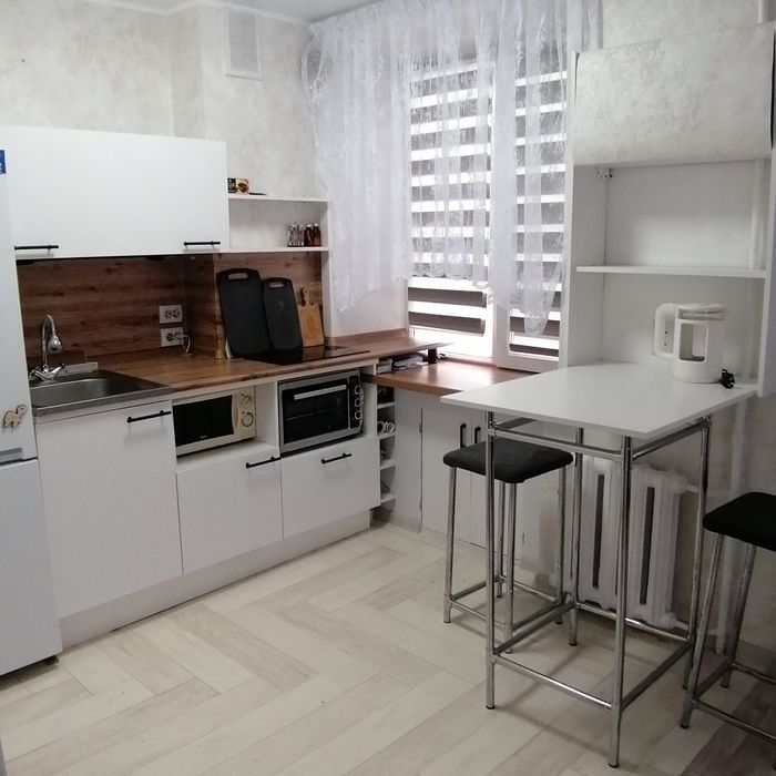 Продам 1,5 район Дворца спорта